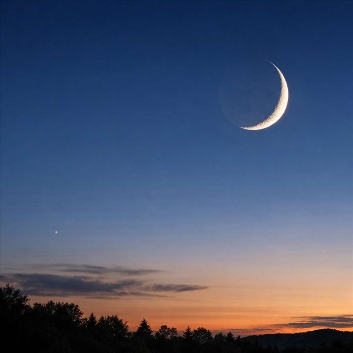 Premier croissant de lune : comprendre cette phase lunaire